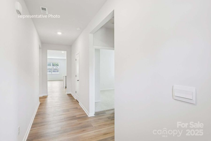 Spacious, unfurnished interior of a new home in Sonoma Hills, Charlotte (Image 13).