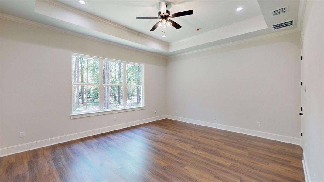Spacious, unfurnished interior of a new home in , Tyler (Image 23).