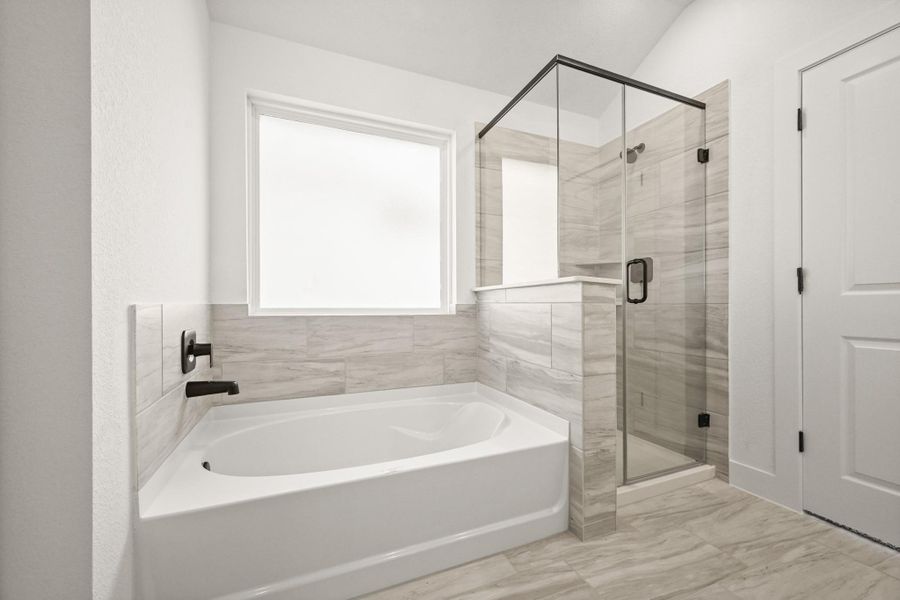 Furnished interior view inside a new home in Chapel Lakes, Montgomery (Image 12).