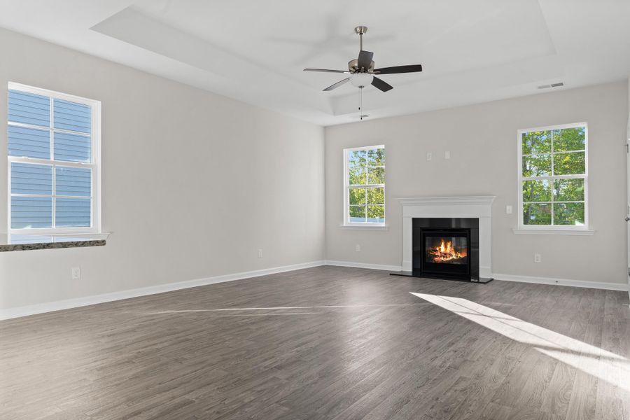 Spacious, unfurnished interior of a new home in , Orangeburg (Image 19).