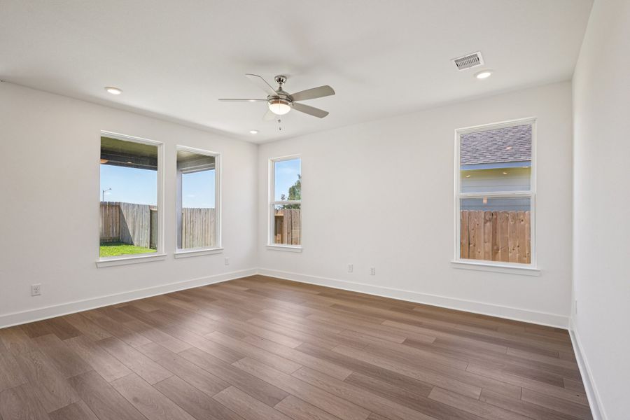 Spacious, unfurnished interior of a new home in The Canopies, Splendora (Image 7). Spacious, unfurnished interior of a new home in The Canopies, Splendora (Image 7).