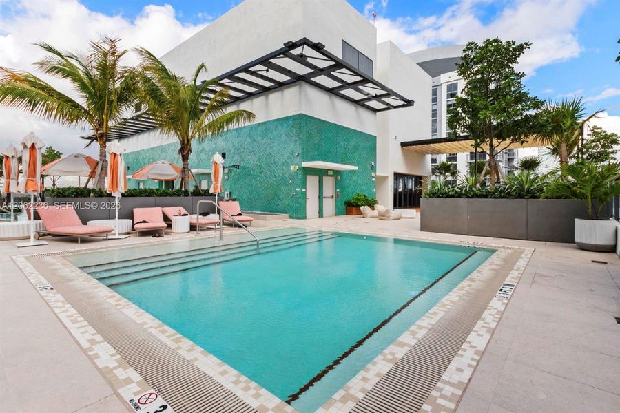 Community amenities in , Miami (Image 27).