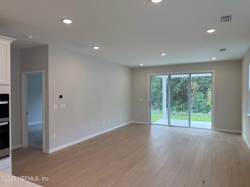 Spacious, unfurnished interior of a new home in The Preserve at Concourse Crossing, Fernandina Beach (Image 9). Spacious, unfurnished interior of a new home in The Preserve at Concourse Crossing, Fernandina Beach (Image 9).