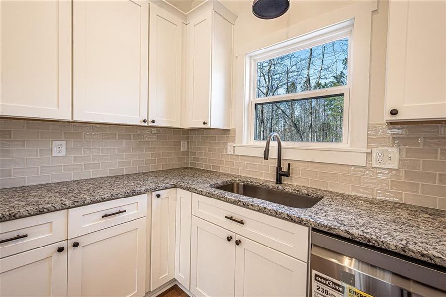 Furnished interior view inside a new home in , Dawsonville (Image 4).