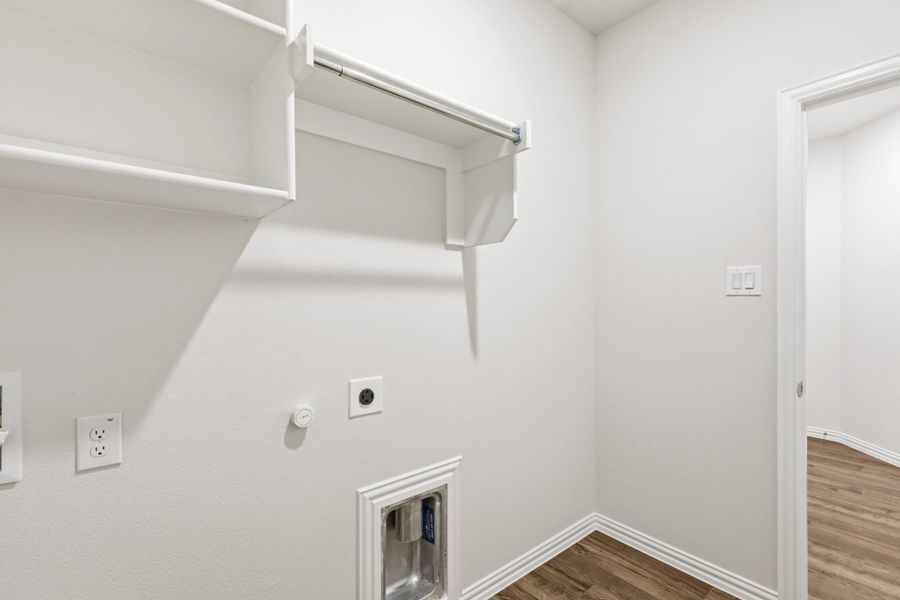 Spacious, unfurnished interior of a new home in Elevon, Lavon (Image 47).