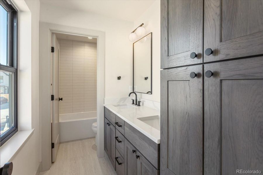 Furnished interior view inside a new home in , Salida (Image 12).