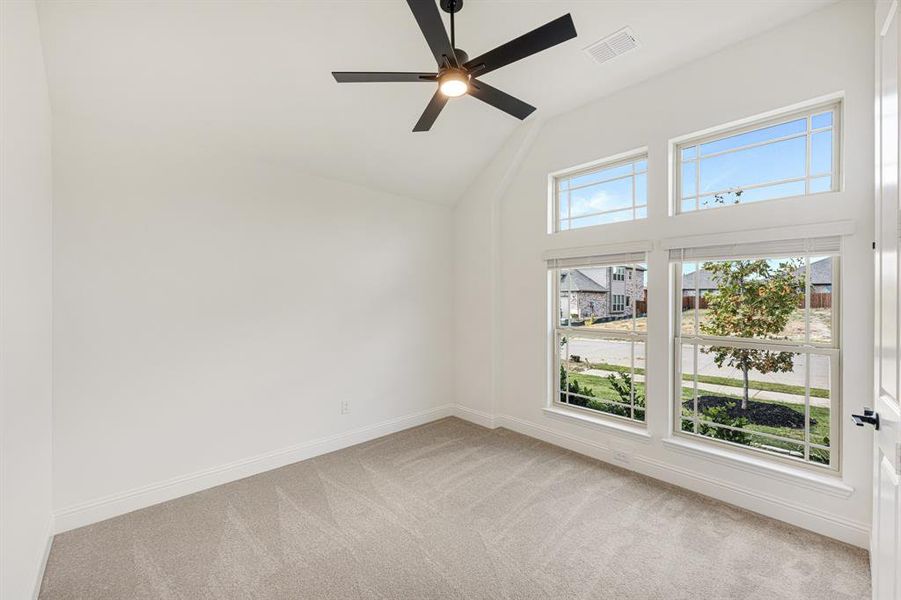 Spacious, unfurnished interior of a new home in Eagle Glen 50, Alvarado (Image 32). Spacious, unfurnished interior of a new home in Eagle Glen 50, Alvarado (Image 32).