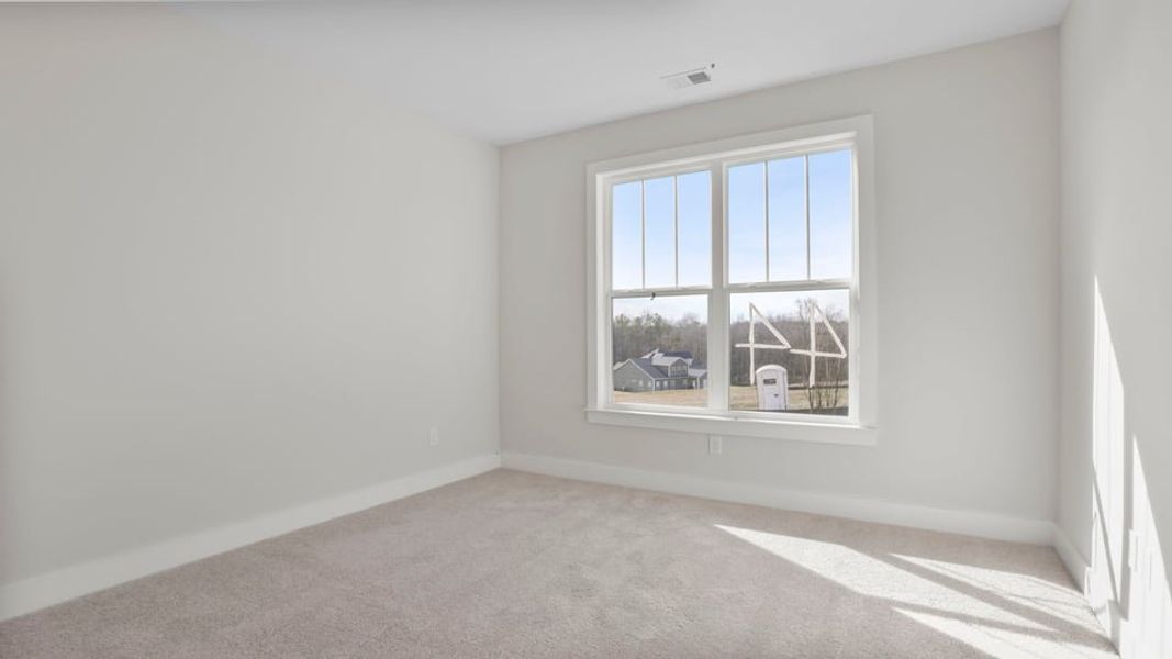 Spacious, unfurnished interior of a new home in Alder Pond, Campobello (Image 13).