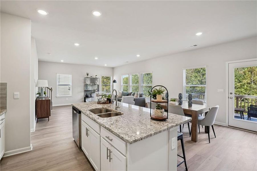 Furnished interior view inside a new home in Ivey Township, Dallas (Image 5).