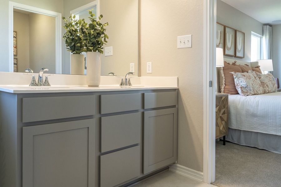 Image 22 representing the 1772 Modeled by KB Home in The Granary - Heritage Collection, San Antonio, TX. Image 22 representing the 1772 Modeled by KB Home in The Granary - Heritage Collection, San Antonio, TX.