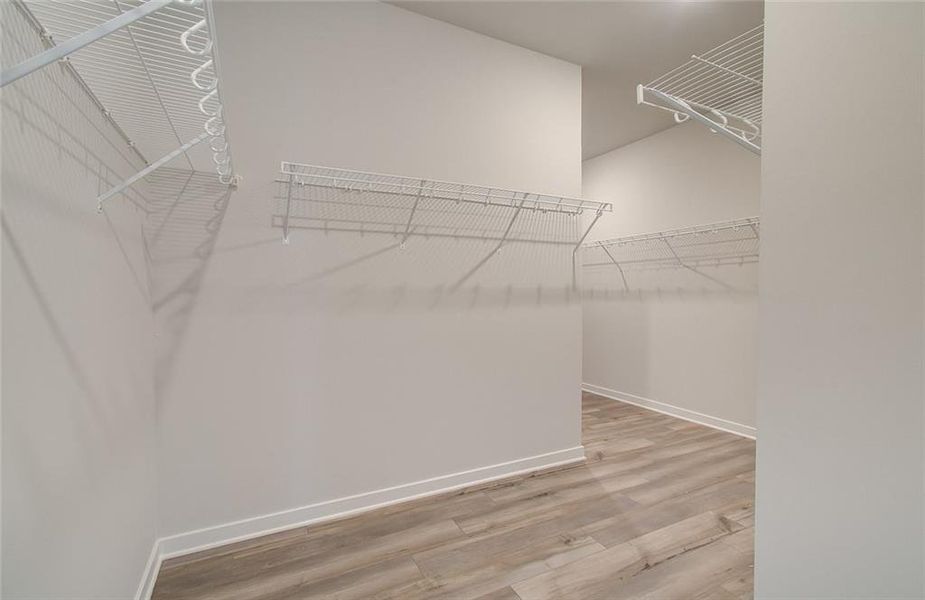 Spacious, unfurnished interior of a new home in Fowler Farms, Auburn (Image 27).
