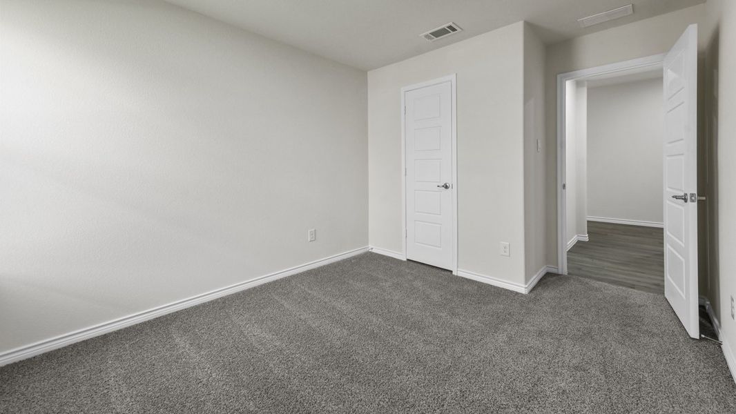 Spacious, unfurnished interior of a new home in Trailstone, Caddo Mills (Image 17). Spacious, unfurnished interior of a new home in Trailstone, Caddo Mills (Image 17).