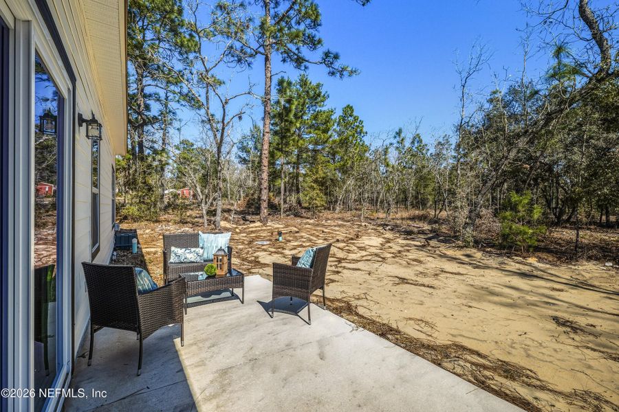 Exterior details and patio area of a home in , Keystone Heights (Image 26).