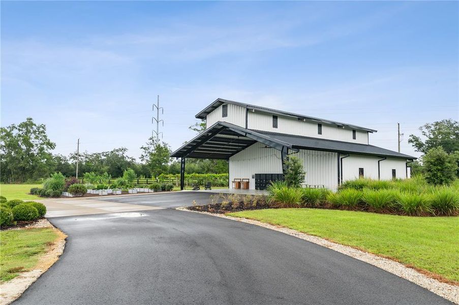 Community amenities in , Archer (Image 31).