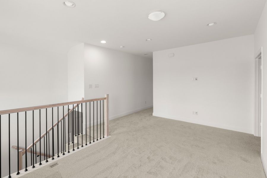 Spacious, unfurnished interior of a new home in Creekside, Royse City (Image 19). Spacious, unfurnished interior of a new home in Creekside, Royse City (Image 19).