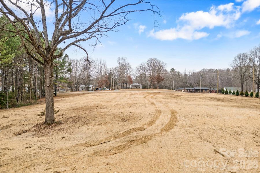 Site preparation for new homesites in , Weddington (Image 4).