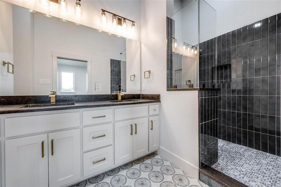 Furnished interior view inside a new home in , Bridgeport (Image 8).