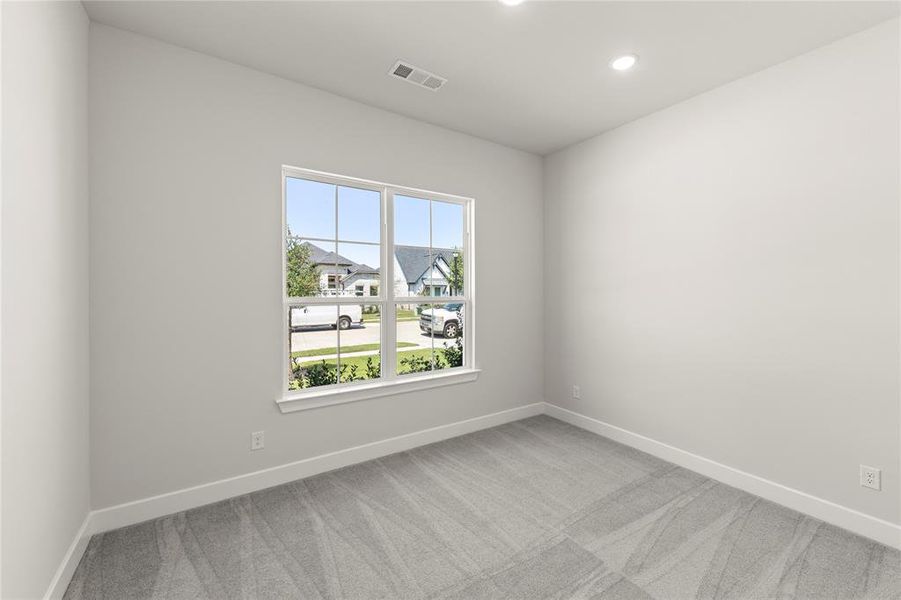 Spacious, unfurnished interior of a new home in The Highlands, Rockwall (Image 10). Spacious, unfurnished interior of a new home in The Highlands, Rockwall (Image 10).