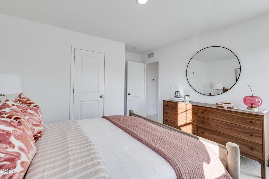 SUN_CaitlinCrossing_Pic_86FishingPier-20 SUN_CaitlinCrossing_Pic_86FishingPier-20