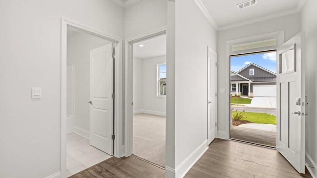 Spacious, unfurnished interior of a new home in , Dallas (Image 30).