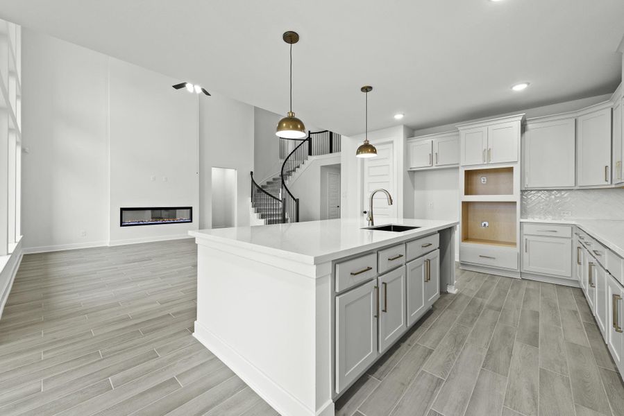 Representative image. Features, specifications, selections and colors may vary. Representative image. Features, specifications, selections and colors may vary.