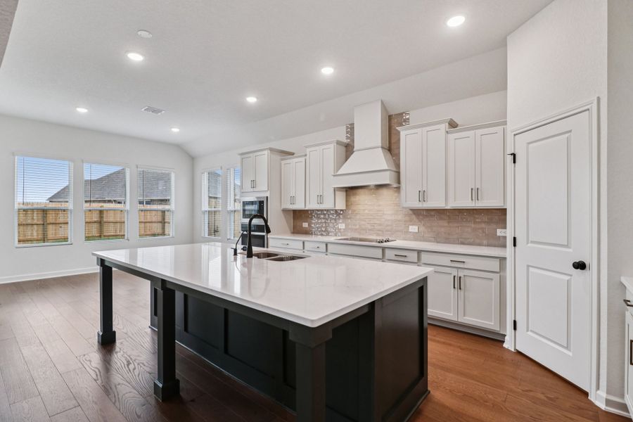 Representative furnished interior of a home built from the San Saba by Ashton Woods in The Heritage at Saddlebrook Ranch 70's, Schertz (Image 4). Representative furnished interior of a home built from the San Saba by Ashton Woods in The Heritage at Saddlebrook Ranch 70's, Schertz (Image 4).