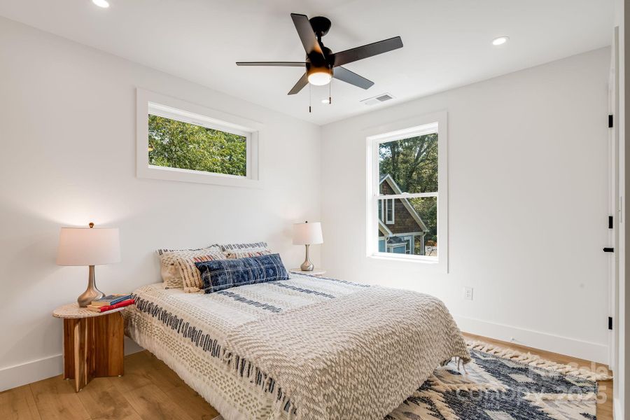 2nd bedroom fit for a queen