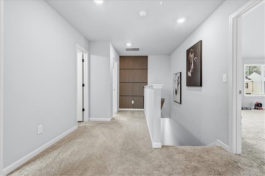 Spacious, unfurnished interior of a new home in , Atlanta (Image 19).