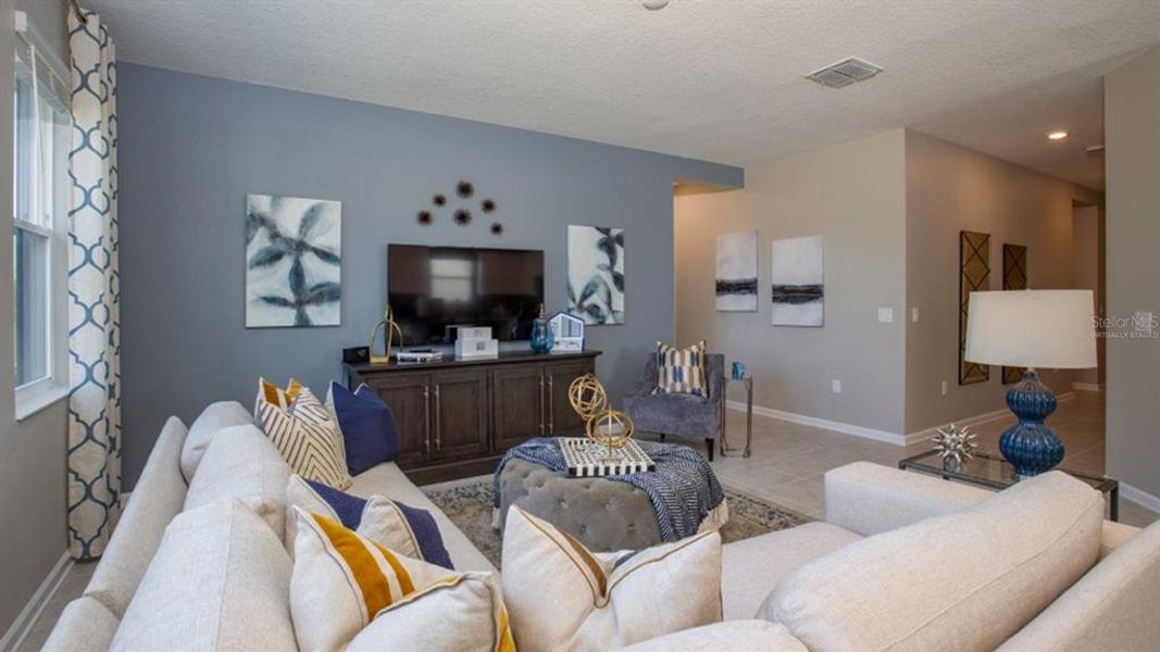 Furnished interior view inside a new home in Astonia: Estate Collection, Davenport (Image 11).