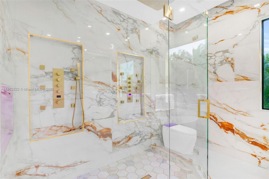 Furnished interior view inside a new home in , Homestead (Image 32).