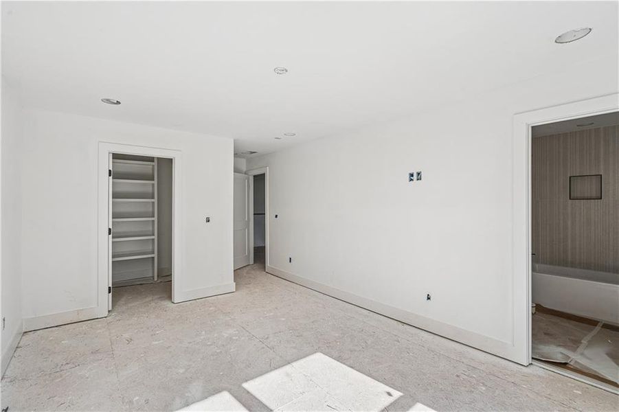Image 30 of a home in . Image 30 of a home in .