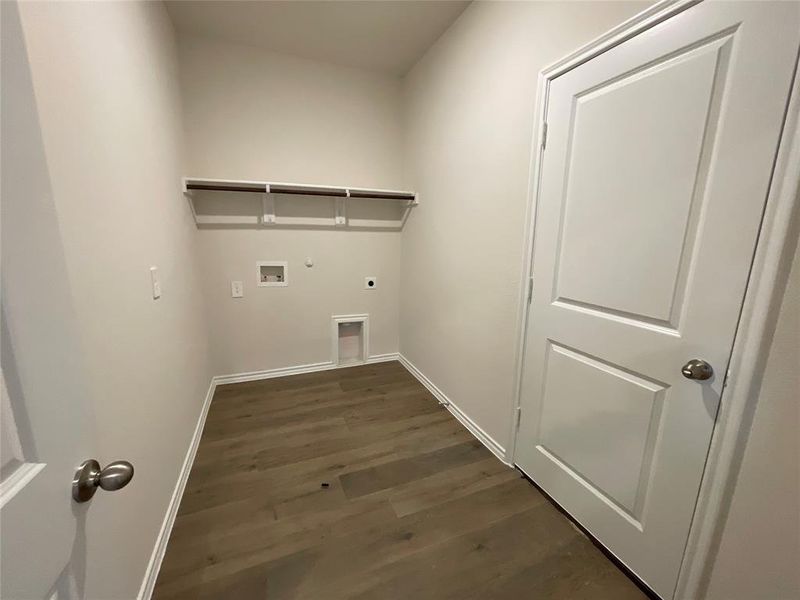 Spacious, unfurnished interior of a new home in Elevon, Lavon (Image 14). Spacious, unfurnished interior of a new home in Elevon, Lavon (Image 14).