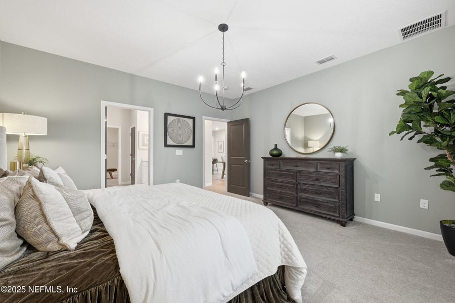 Furnished interior view inside a new home in St Augustine Lakes: St Augustine Lakes 40S, St. Augustine (Image 20).