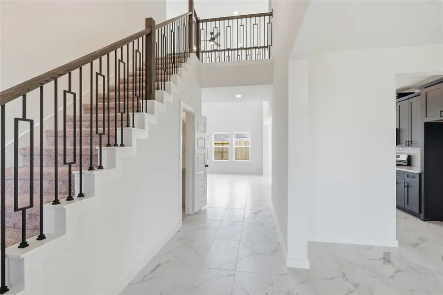 Spacious, unfurnished interior of a new home in Foxtail Palms, Manvel (Image 16). Spacious, unfurnished interior of a new home in Foxtail Palms, Manvel (Image 16).