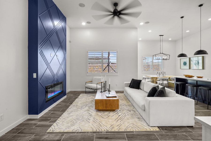 Furnished interior view inside a new home in Verdancia, El Paso (Image 3).