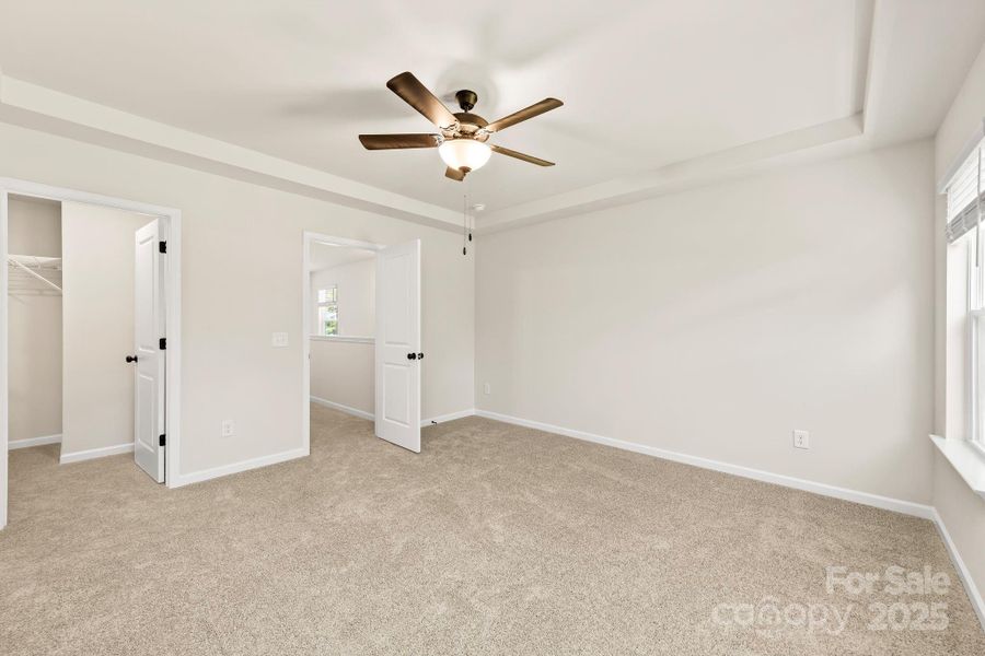 Spacious, unfurnished interior of a new home in , Charlotte (Image 25).