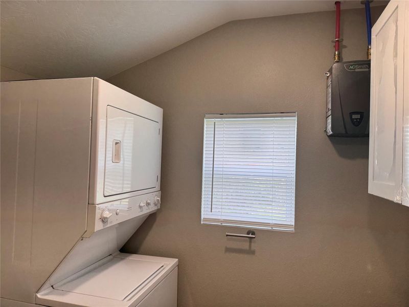 Close-up of interior finishes inside a home in , Bedias (Image 9).
