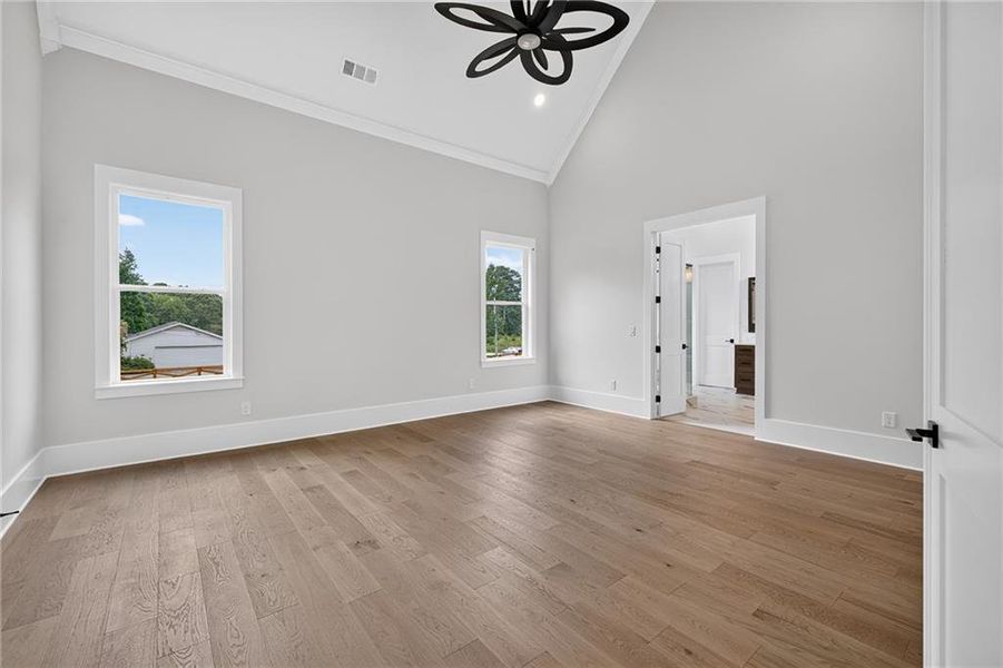 Spacious, unfurnished interior of a new home in , Lawrenceville (Image 35).