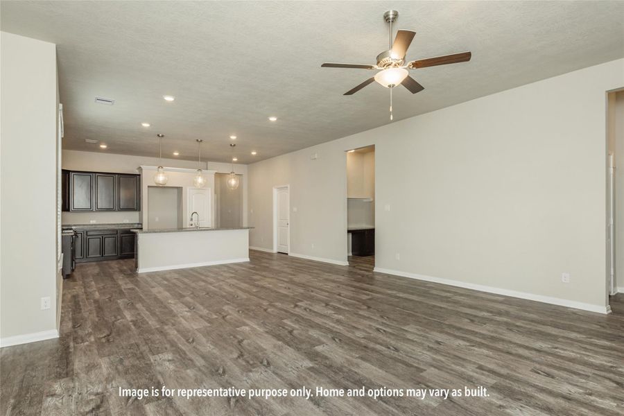 Spacious, unfurnished interior of a new home in Vintage Farms, Brenham (Image 6).