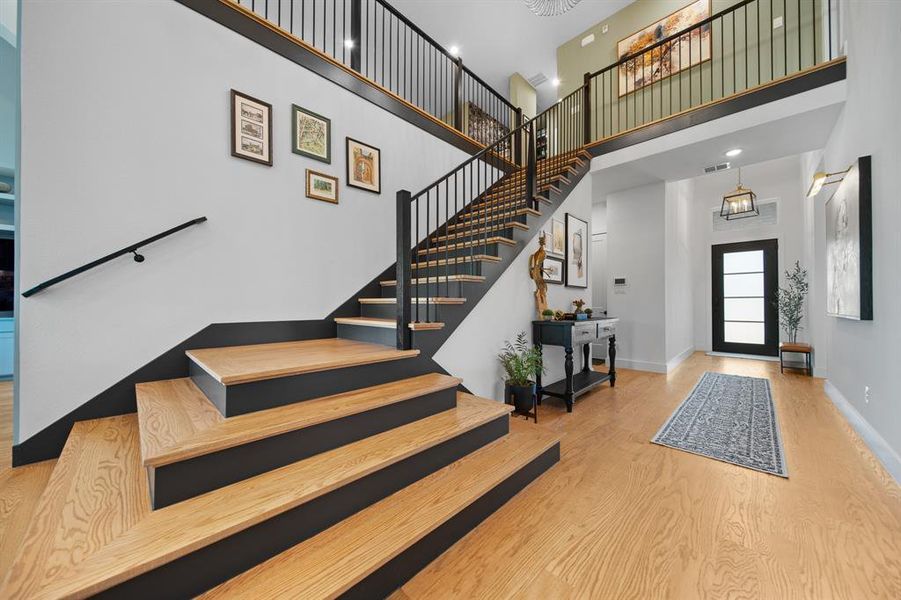 Furnished interior view inside a new home in , Prosper (Image 18).