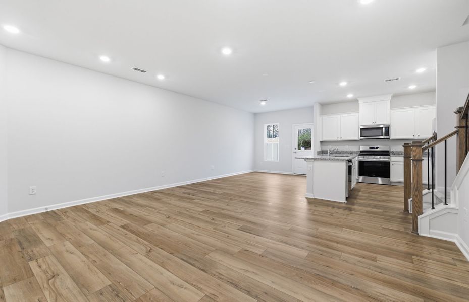 Spacious, unfurnished interior of a new home in Flemingfield, Greensboro (Image 20).