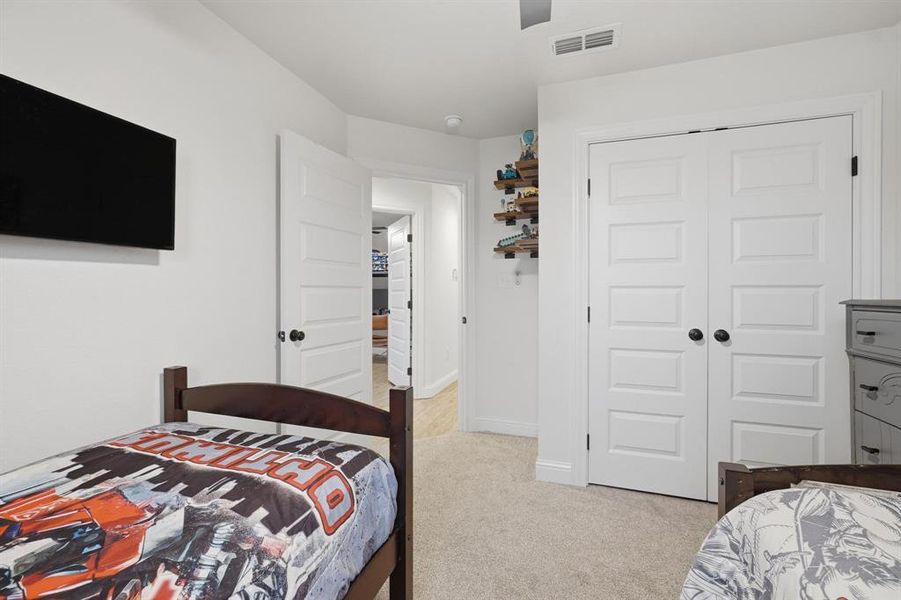 Furnished interior view inside a new home in , Abilene (Image 22).