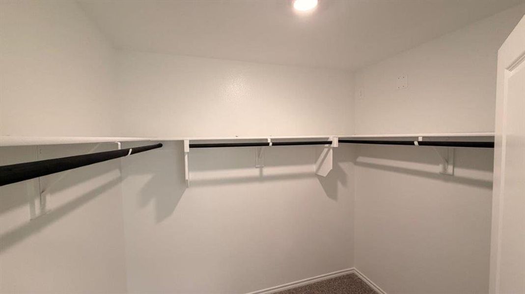 Spacious, unfurnished interior of a new home in Rosewood at Beltmill, Fort Worth (Image 13).