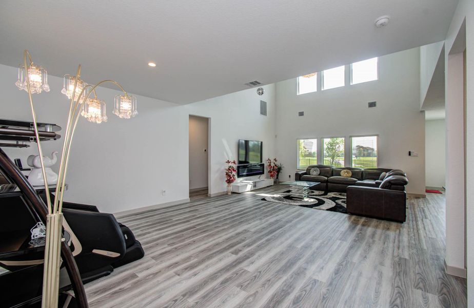 Image 28 of a home in Parks Edge.