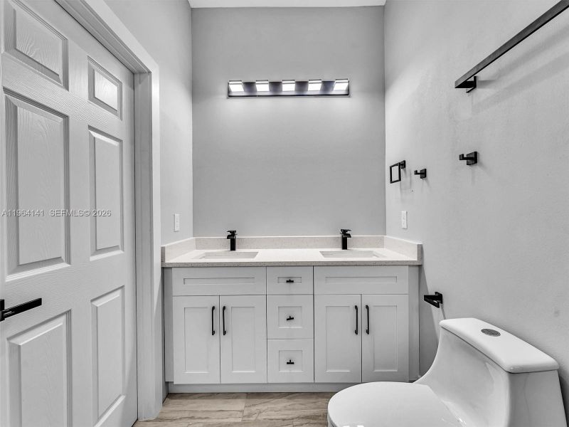 Furnished interior view inside a new home in , Fort Pierce (Image 27).