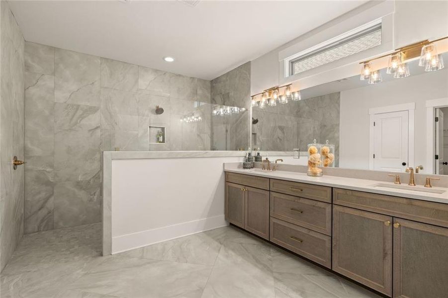 Furnished interior view inside a new home in Soleil Summit Chase, Snellville (Image 18).