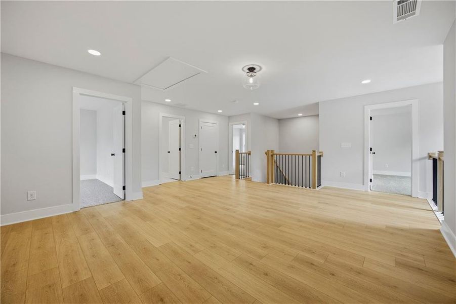 Spacious, unfurnished interior of a new home in Sterlington, Canton (Image 24).
