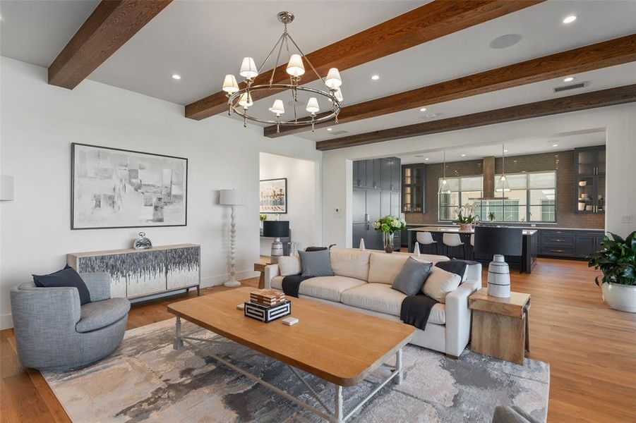 Furnished interior view inside a new home in , Malakoff (Image 25).