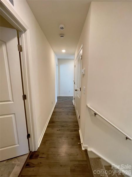 Spacious, unfurnished interior of a new home in , Peachland (Image 17).