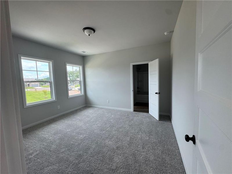Spacious, unfurnished interior of a new home in Rosewood Lake Preserve, Hoschton (Image 35). Spacious, unfurnished interior of a new home in Rosewood Lake Preserve, Hoschton (Image 35).